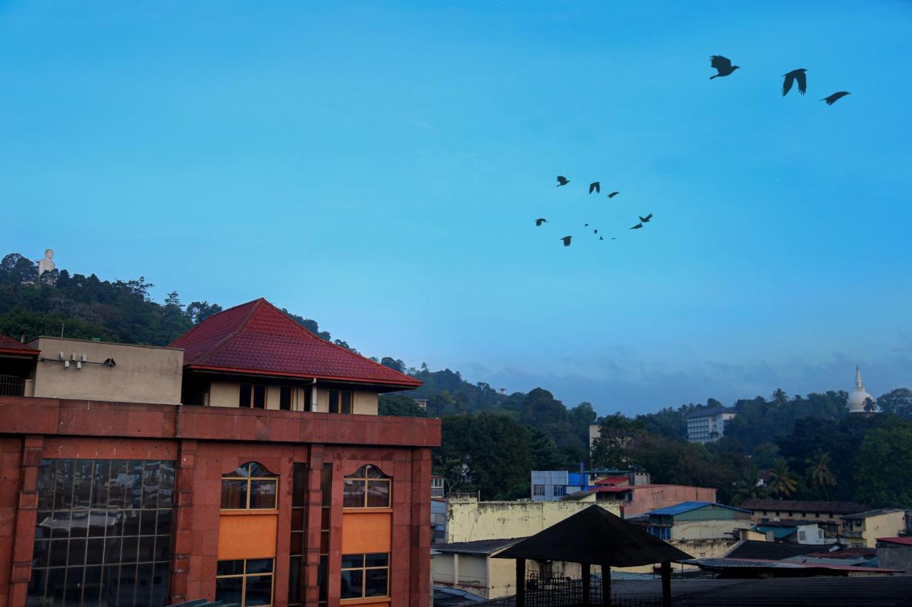 Kandy Tower Inn Экстерьер фото