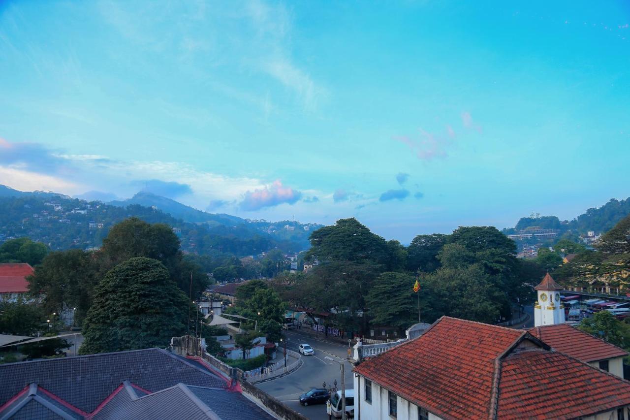 Kandy Tower Inn Экстерьер фото